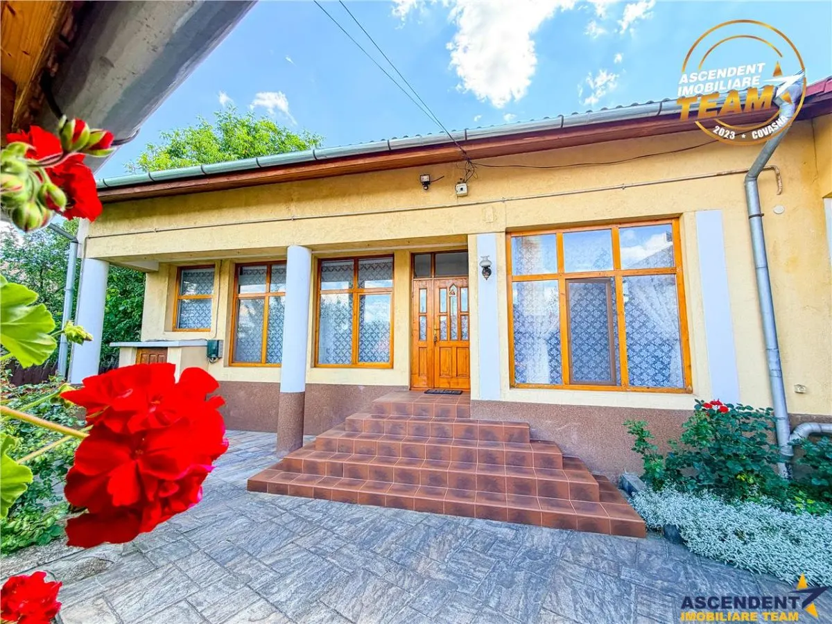 Sfantu Gheorghe Central,9camere,271mp utili,teren 547mp,4 intrari,garaj 59mp,potential:business,investitie,locuinta - foto 8