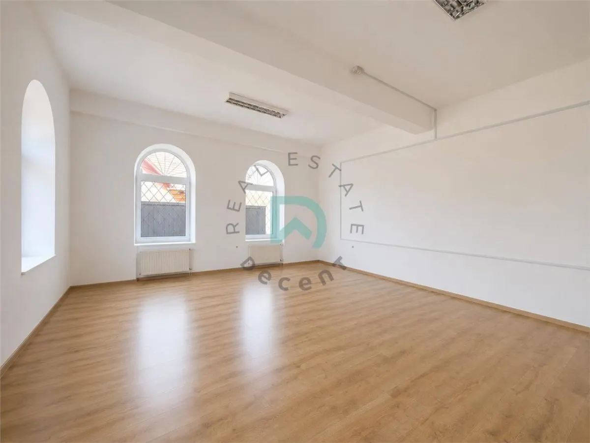 Inchiriere spatiu comercial sau birouri, 550 mp,  Sacele, Brasov - foto 11