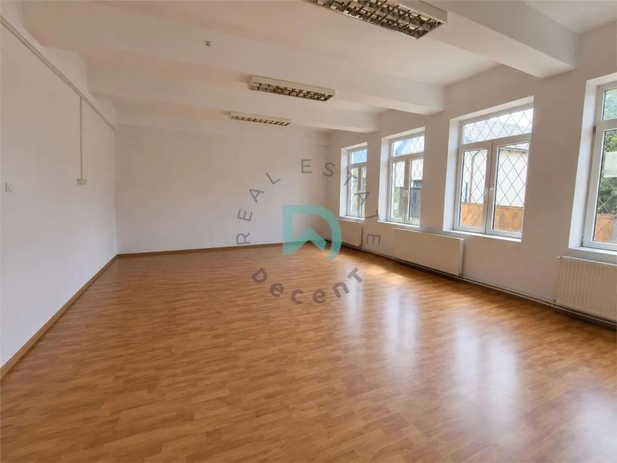 Inchiriere spatiu comercial sau birouri, 550 mp,  Sacele, Brasov - foto 4