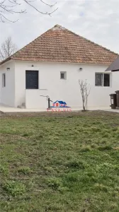 VANDUTA !!! Casa in Onesti, renovata 2025, 0742 801 123 - foto 12