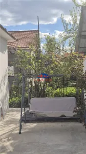 VANDUTA !!! Casa in Onesti, renovata 2025, 0742 801 123 - foto 5