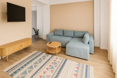 Casa de inchiriat cu 4 camere zona Parcul Regina Maria - foto 3