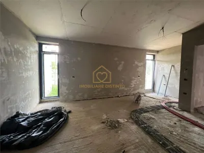 OPORTUNITATE! Casa cu 11 camere si 12 ari de teren - foto 10