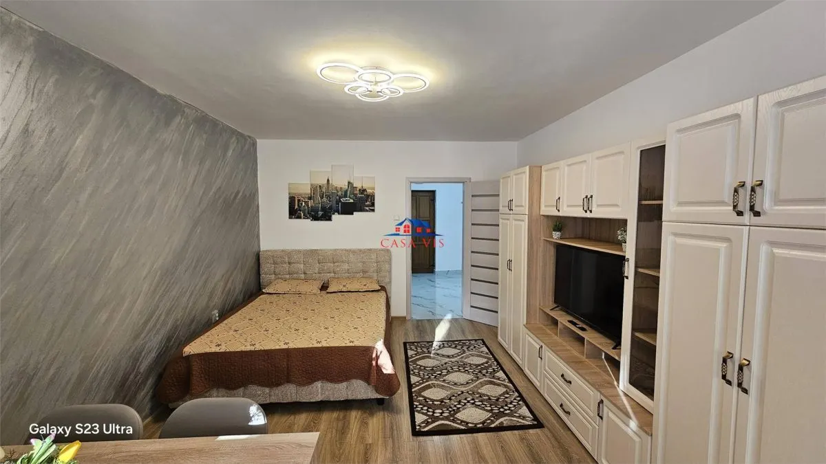 Garsoniera confort 1 in Onesti, zona centrala, parter. 250 euro/luna. - foto 1