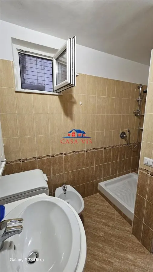 VANDUT !!! Apartament in Onesti 0742 801 123 str  Jupiter - foto 3