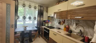 Apartament in Onesti 0742 801 1223, parter str Venus - foto 15