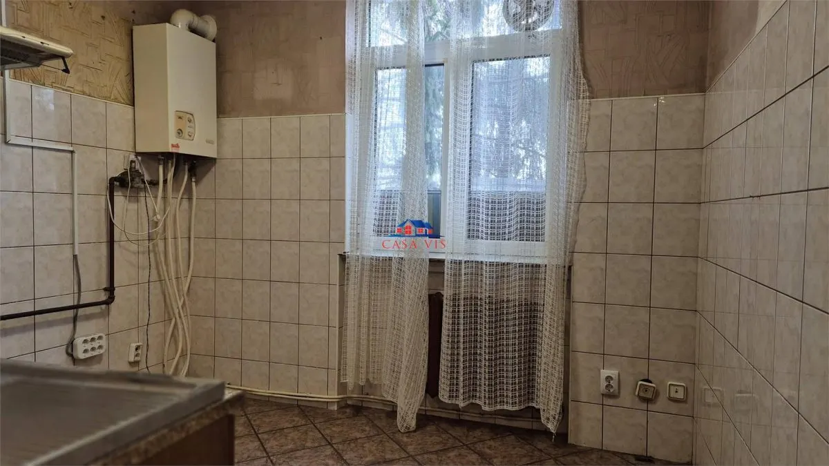Apartament in Onesti 0742 801 123, langa BRD - foto 4