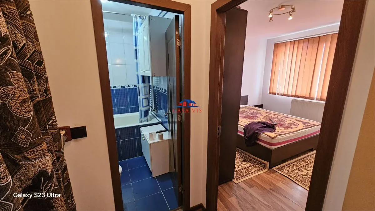 Apartament 2 camere in Onesti, zona ultracentrala, la cheie . - foto 4