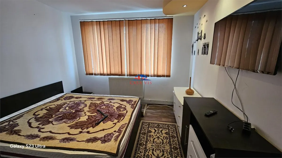 Apartament 2 camere in Onesti, zona ultracentrala, la cheie . - foto 9