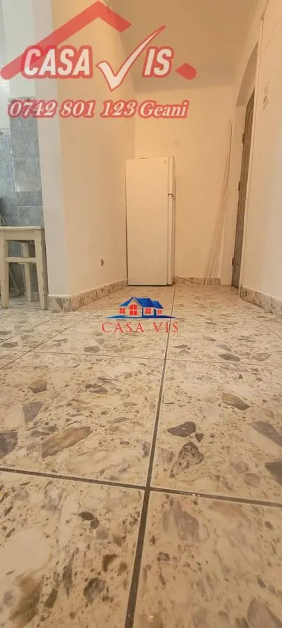 Apartament 2 camere in Onesti str Republicii 36000 euro - foto 18