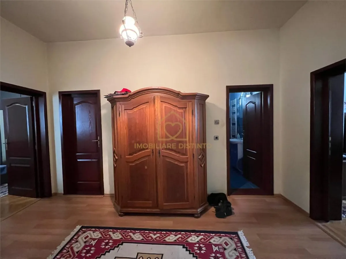 Casa cu 3 camere in zona parcului Regina Maria - foto 10