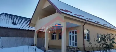 Casa de vanzare in Onesti/VANDUTA, com. Bogdanesti - Onesti