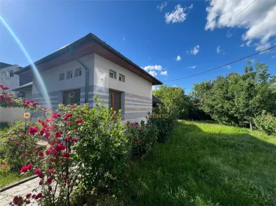 Casa cu 5 ari teren zona ultracentrala - Baia Mare