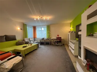 Casa cu 5 ari teren zona ultracentrala - foto 4