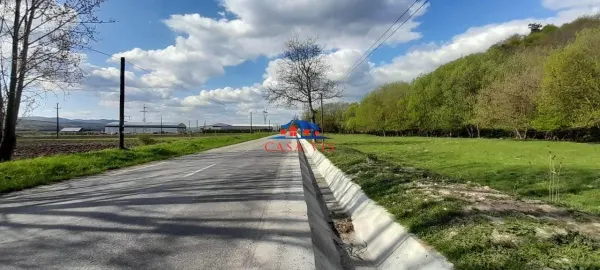 Teren Onești - poza 1
