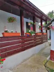 VANDUTA !!! Casa in Onesti 0742 801 123 / com Oituz, anul 2020 - Oituz