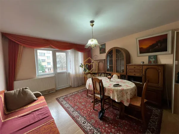 Apartament 4 camere Baia Mare - poza 1