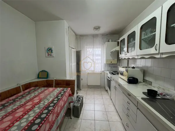 Apartament 4 camere Baia Mare - poza 1
