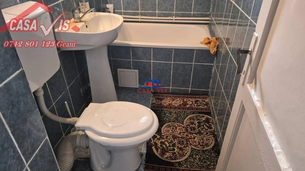 Apartament 3 camere in Onesti etajul 2/4 str Oituz - foto 5