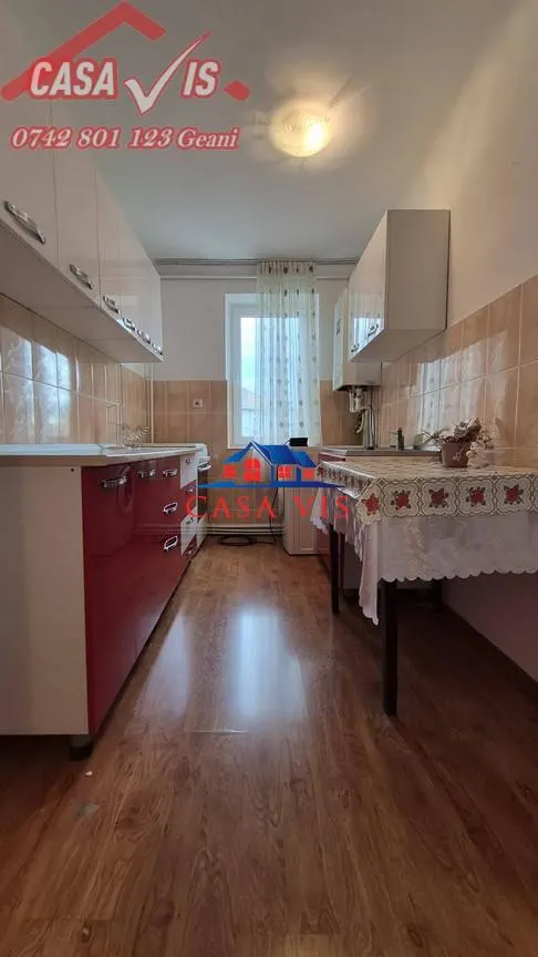 Apartament 3 camere in Onesti etajul 2/4 str Oituz - foto 10