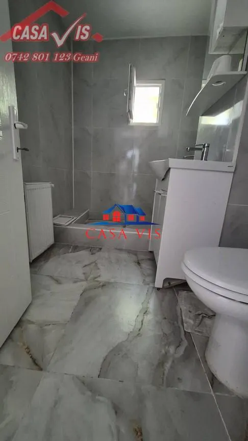 Apartament 2 camere in Onesti langa Lidl, zona de sus , parter - foto 2