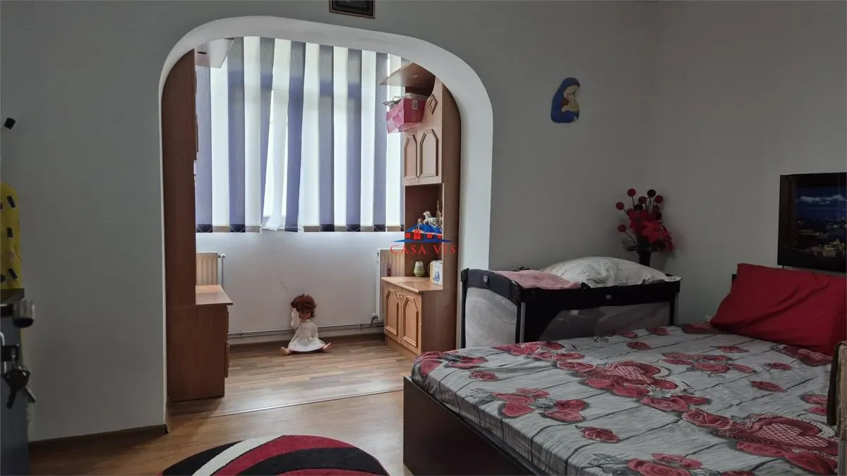 VANDUT !!! Apartament 2 camere in Onesti etajul 2 langa primarie la cheie - foto 7