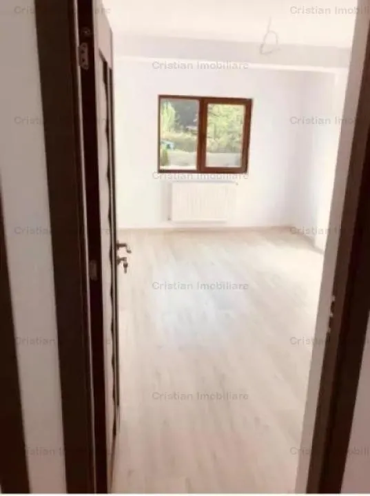 Bloc Nou, 3 camere decomandat, zona Radu Negru - foto 3