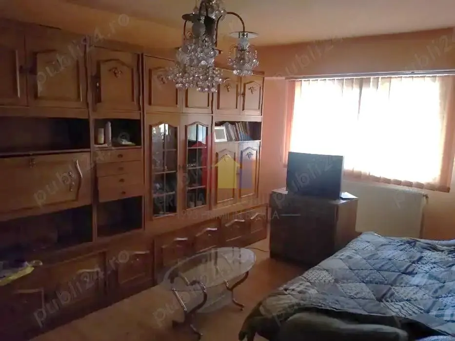 2 camere zona Buzaului parter, balcon 10 m - foto 2