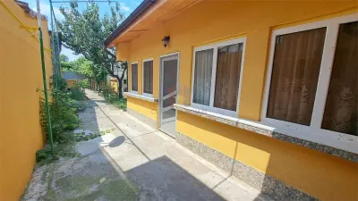Zona Dorobanti Casa Foarte Buna si Mobilata ,caramida 62mp utili - Braila