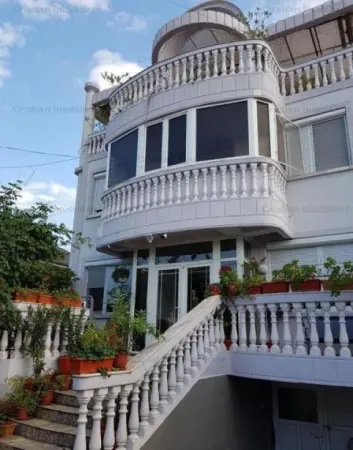 Casă 14 camere Brăila - poza 1