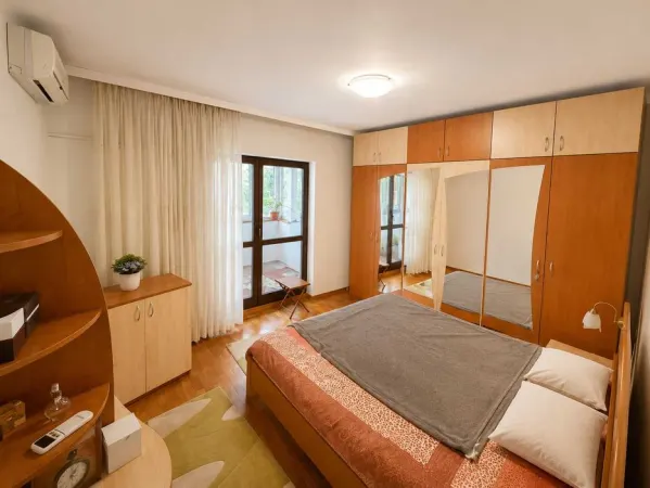 Apartament 3 camere București - poza 2
