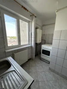 3 camere, Confort 1 Decomandat, etaj intermediar in bloc cu lift, Viziru 3 - foto 8