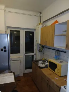 Apartament 3 camere | Bd. Cantemir | Etaj 2|3 | Sector 4 - Bucuresti