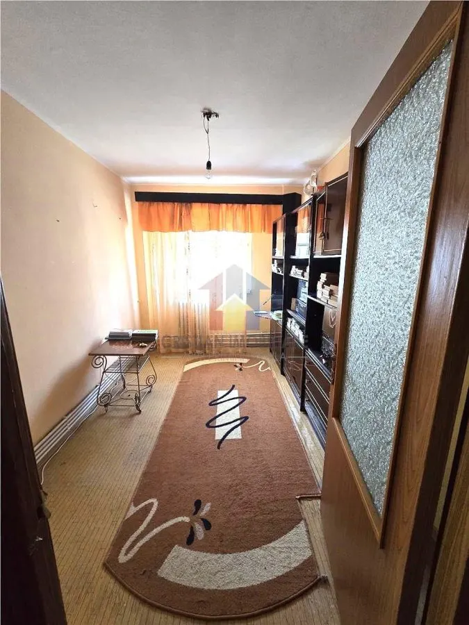 3 camere, etaj de mijloc, confort 1 decomandat, Viziru 3 - foto 6