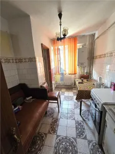 3 camere, etaj de mijloc, confort 1 decomandat, Viziru 3 - foto 8