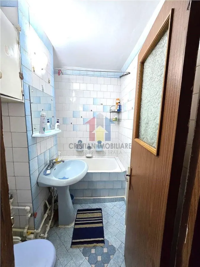 3 camere, etaj de mijloc, confort 1 decomandat, Viziru 3 - foto 10