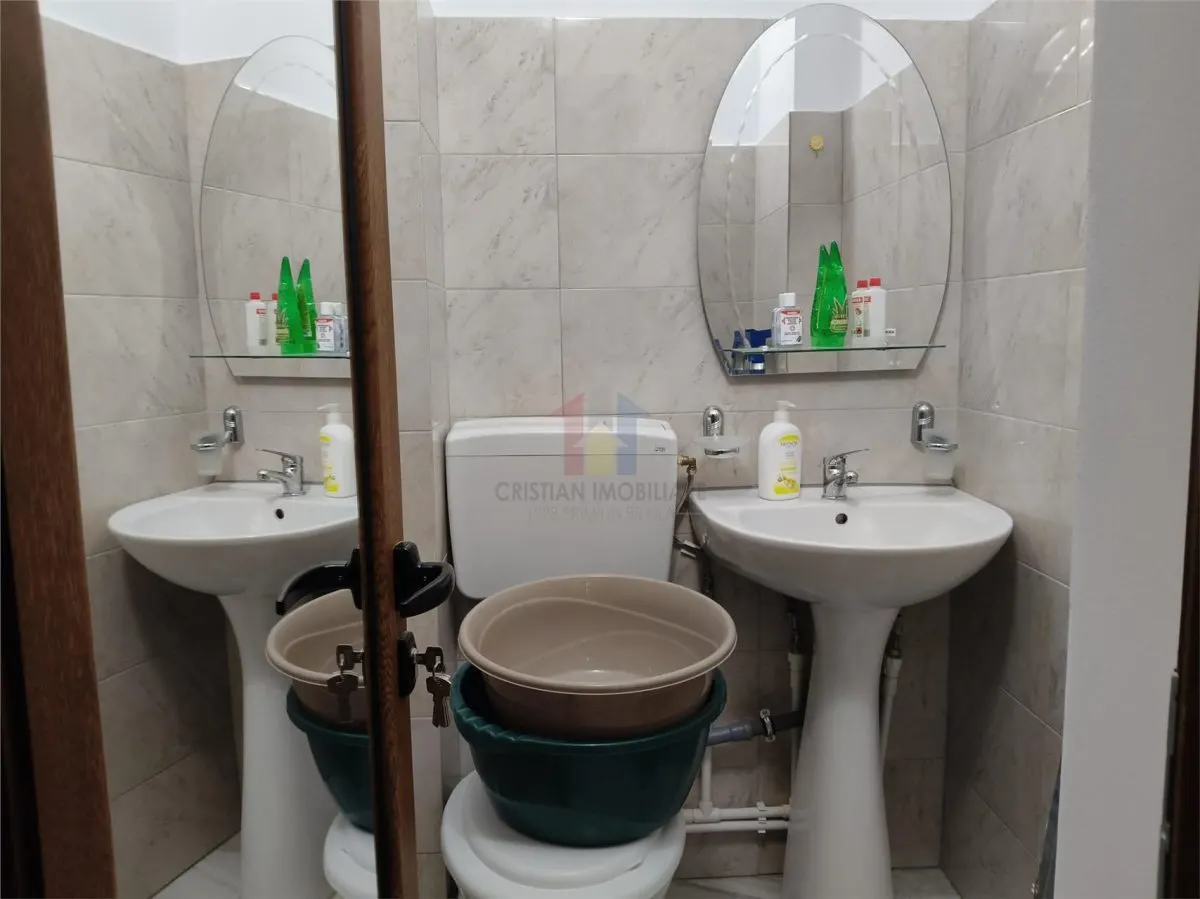 VEZI VIDEO! 3 camere, decomandat, 71 mp, 2 bai, Renovat 2024, Obor - foto 11