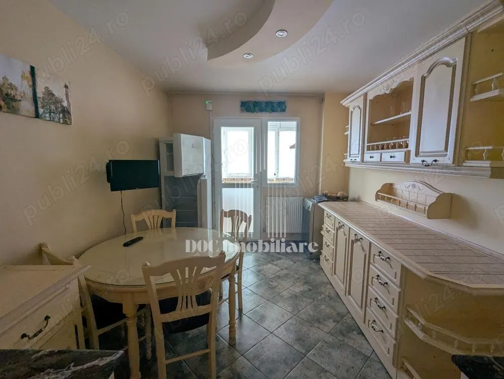4 camere Costin Georgian | Parcare | Metrou | Pet Friendly | Masina Vase - foto 2