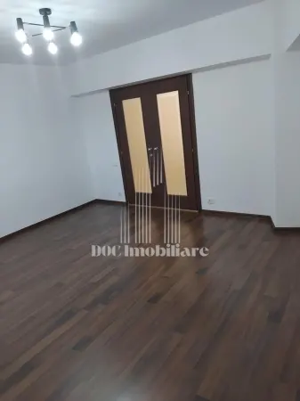 Apartament 3 camere București - poza 3