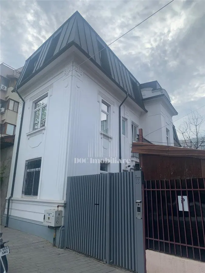 2 camere Obor | VIla renovata cu gradina si terasa | Centrala | Metrou - foto 15