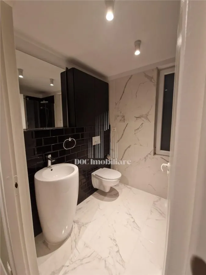 2 camere Obor | VIla renovata cu gradina si terasa | Centrala | Metrou - foto 9