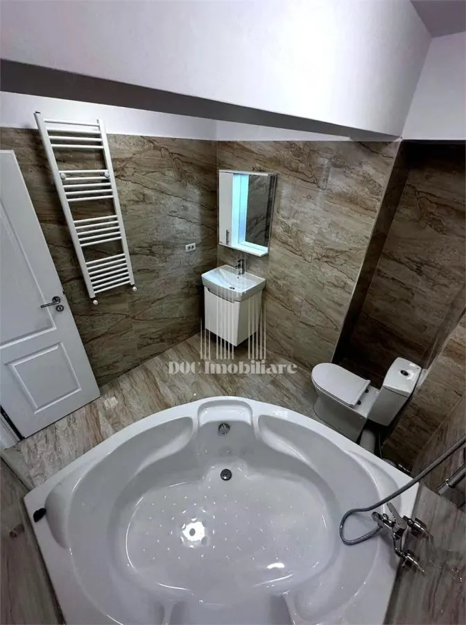 3 camere Duplex Central Address | 2 Terase | Incalzire Pardoseala | Parcare - foto 9