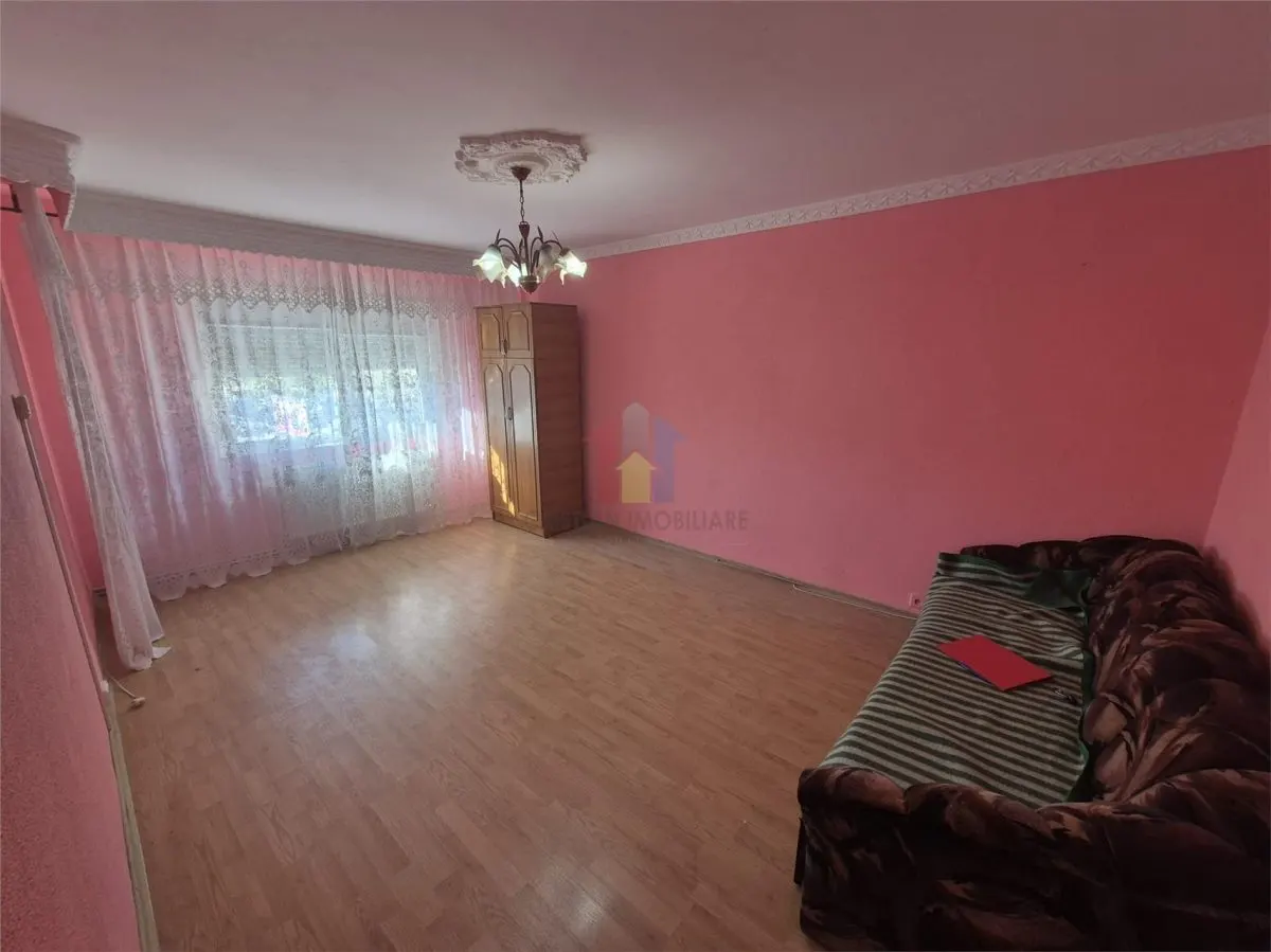 2 camere, etaj 1, confort 1 Decomandat, Radu Negru - foto 1