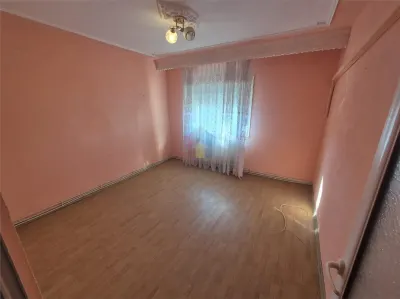 2 camere, etaj 1, confort 1 Decomandat, Radu Negru - foto 2