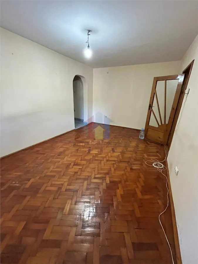 LIBER! 2 camere parter, confort 1, Calea Galati - Kogalniceanu - foto 4