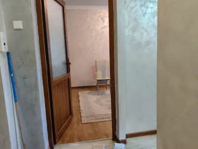 Garsoniera, etaj 3, Mobilata si Utilata, Confort 1 Decomandat, Hipodrom - foto 3