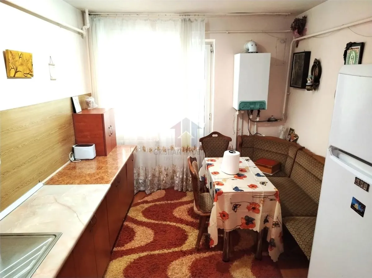 AP 2 camere, Obor, Parter+Balcon, Confort 1 - foto 3