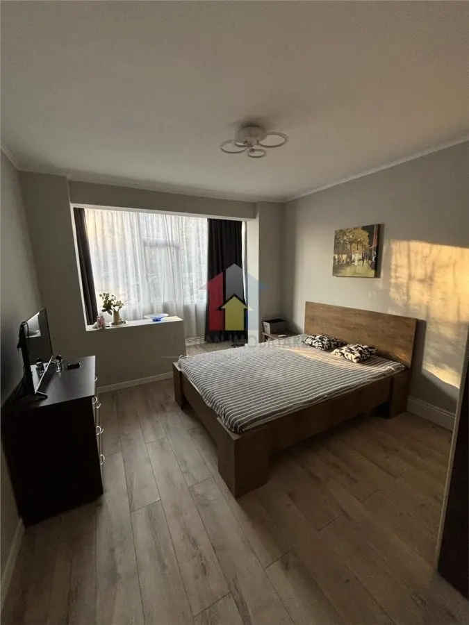 Apartament 2 camere , etaj 2, Piata Mare, mobilat utilat. totul nou - foto 7