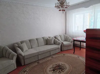 SCOLILOR  3 cam. conf 1 decomandat 2 balc. etaj 3 mobilat si utilat - Braila