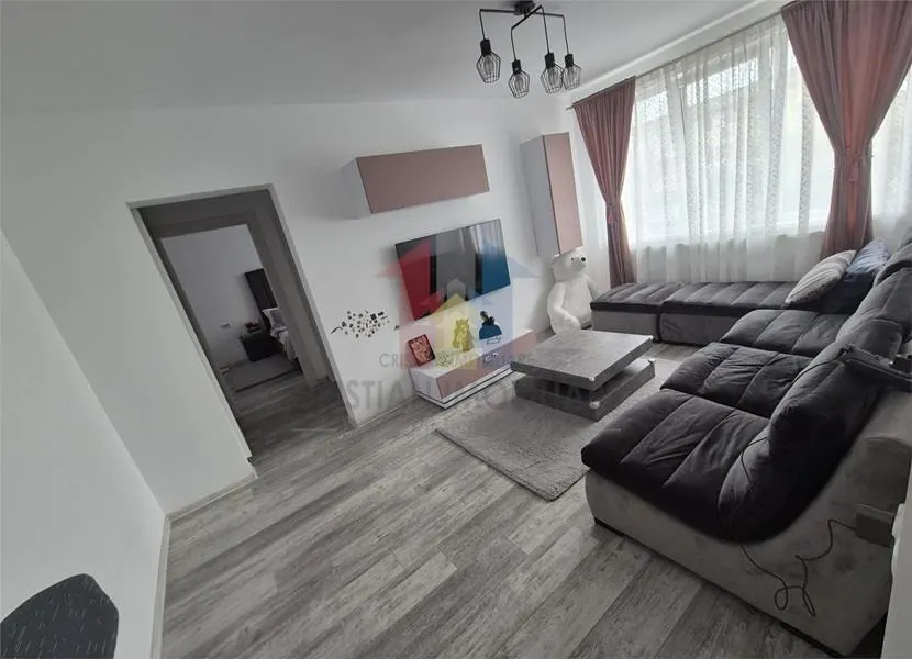 Video! MOBILAT SI UTILAT DE ACTUALITATE 3 camere zona Hipodrom, etaj 3 - foto 1